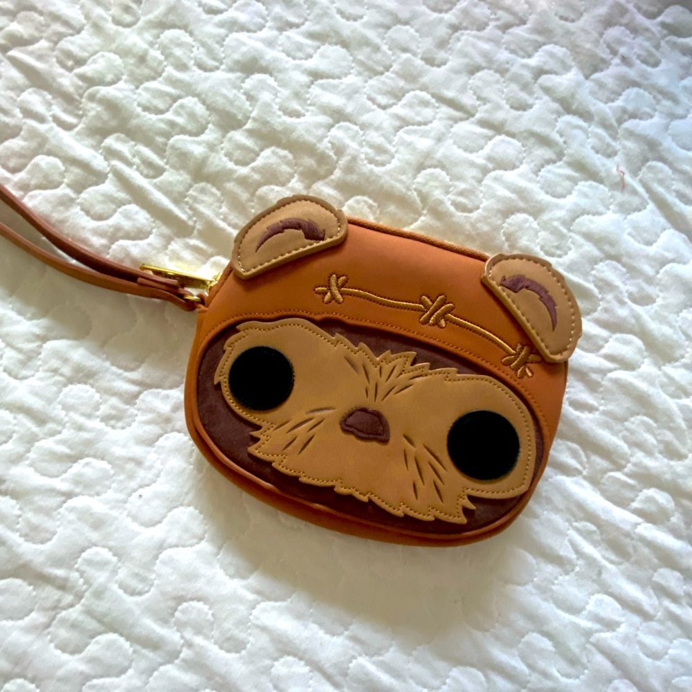 Loungefly Star Wars Ewok Wicket Wristlet